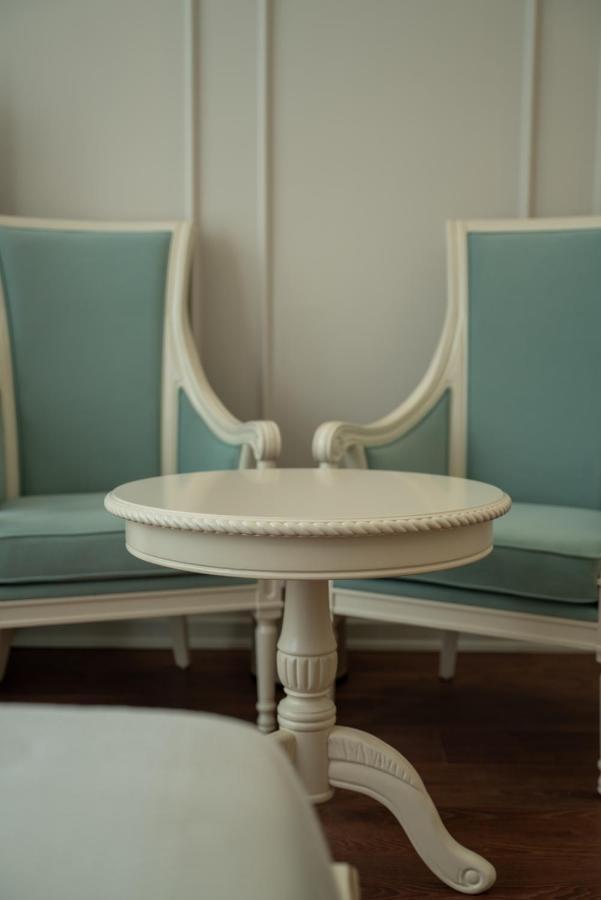 Sol Invictus Boutique Hotel Durres Albania エクステリア 写真